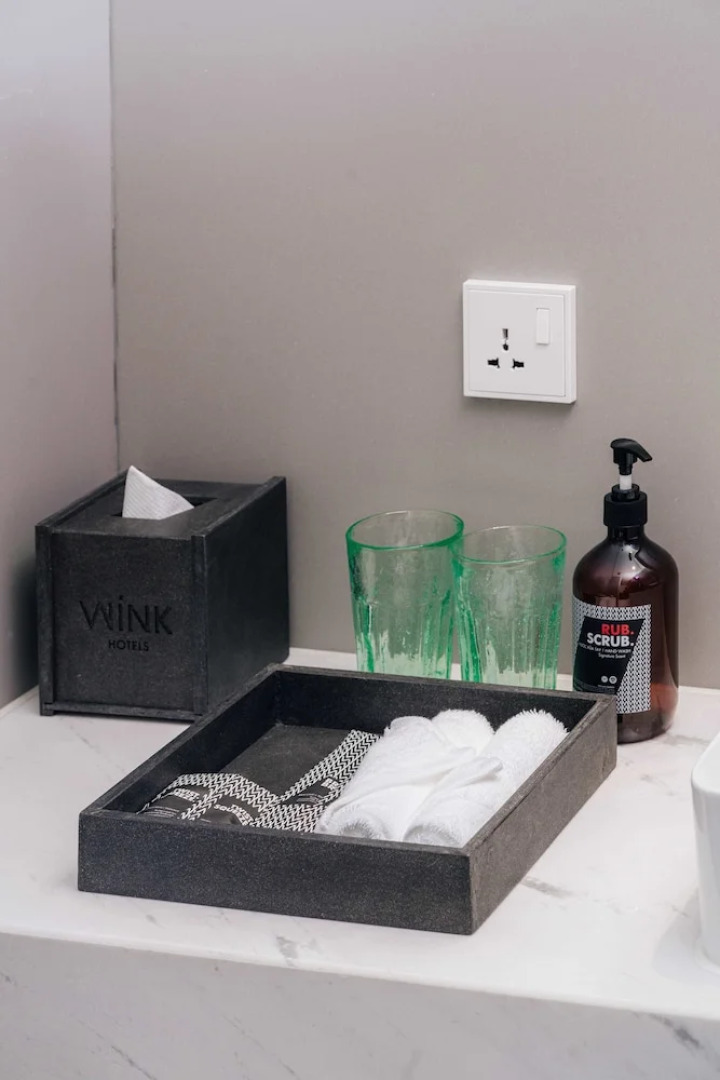 Wink Hotel Tuy Hoa Beach - 24hrs stay & Rooftop Pool Bar