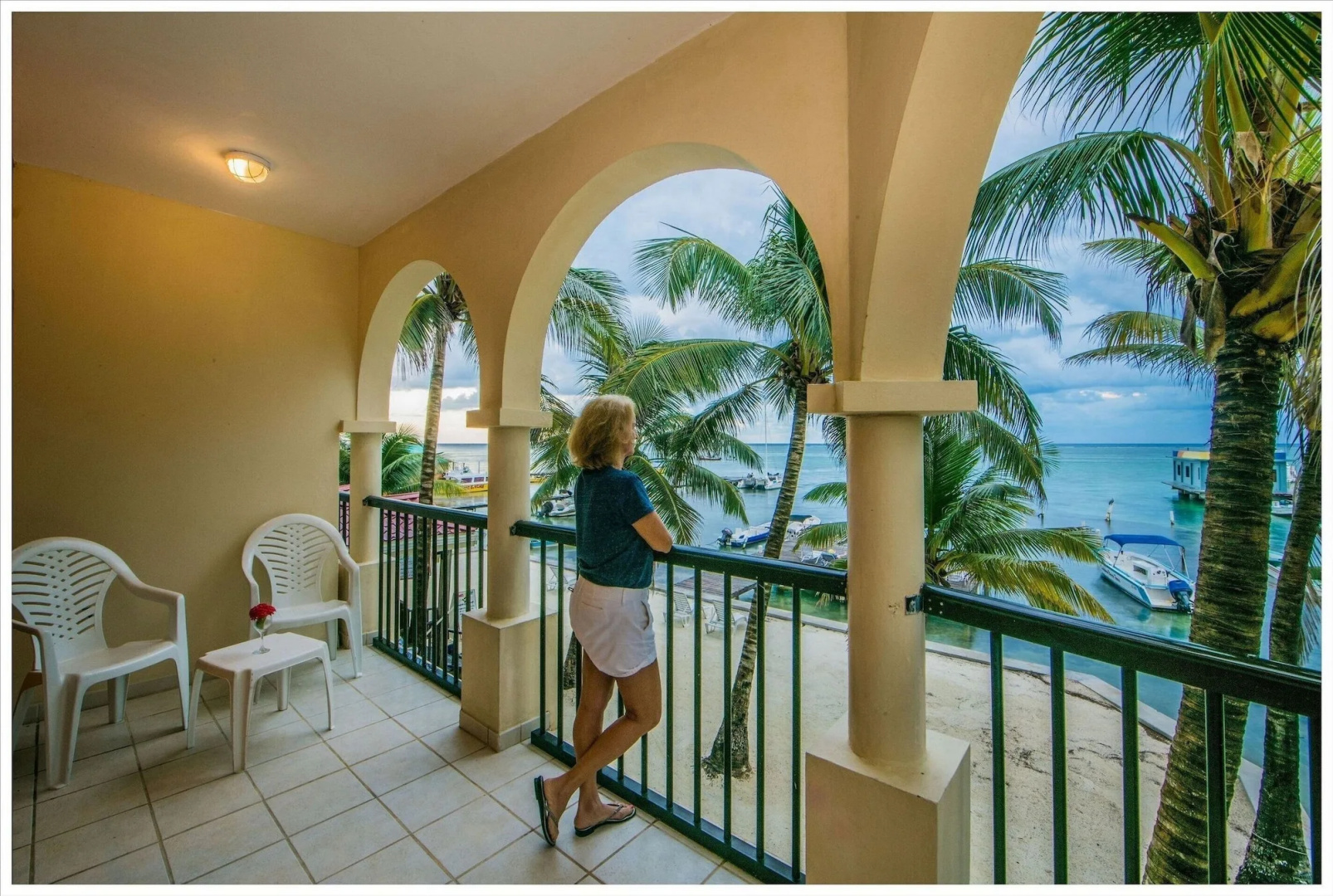 Sunbreeze Suites