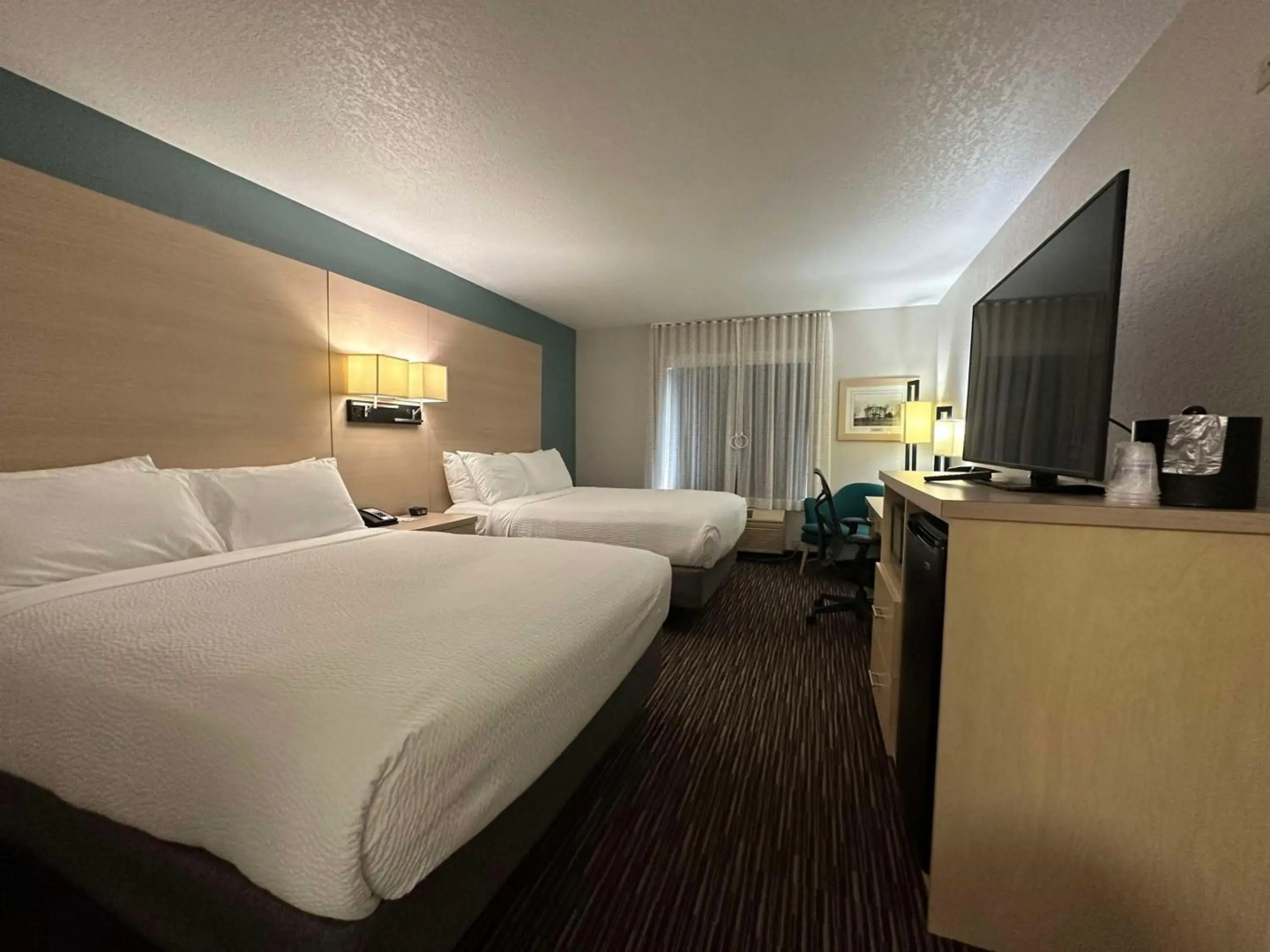 Holiday Inn Express WATERTOWN