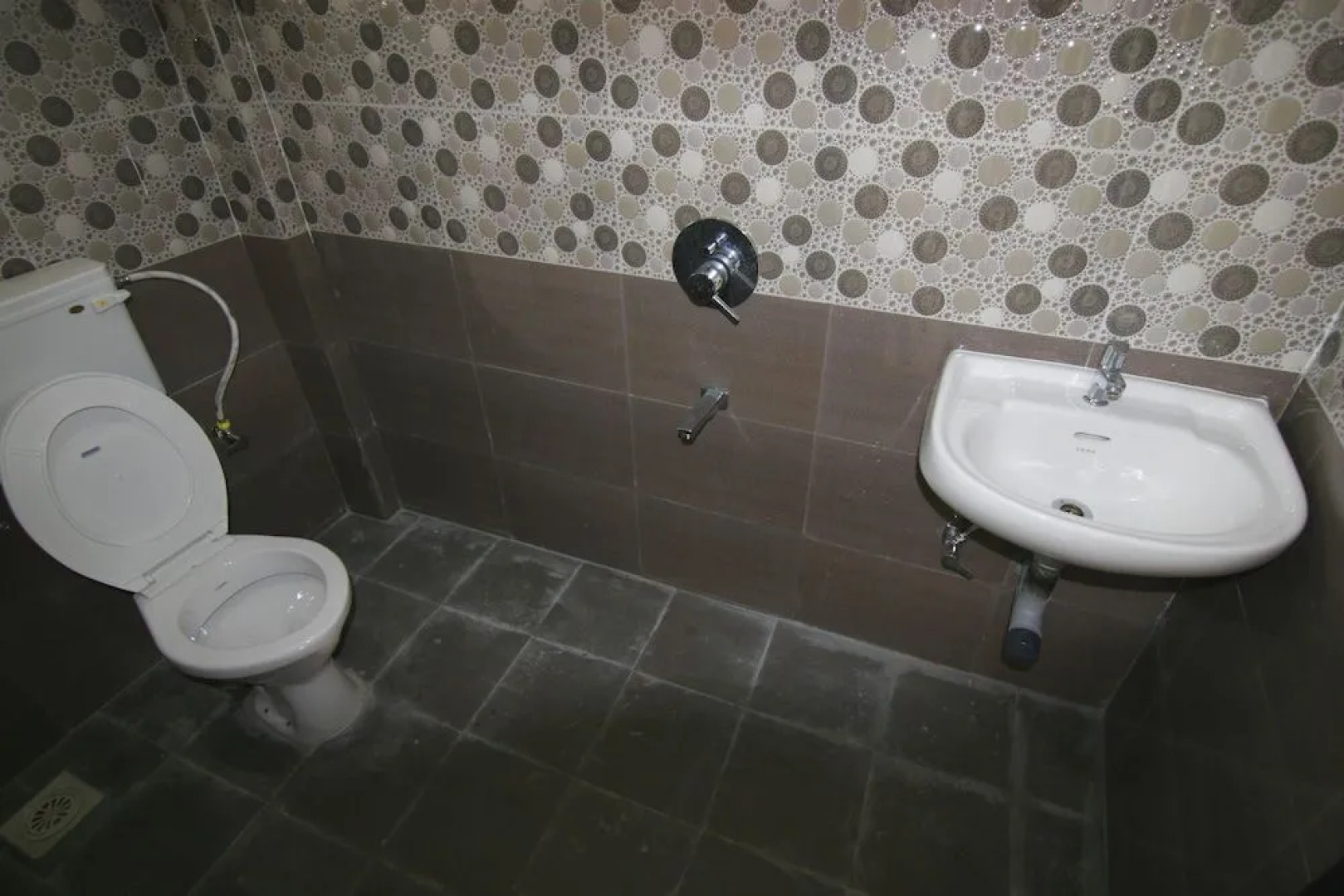 Rudra Holidays Guest House