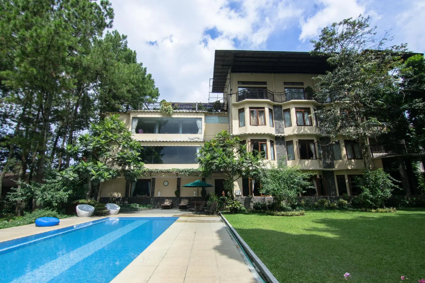 Sandalwood Boutique Hotel