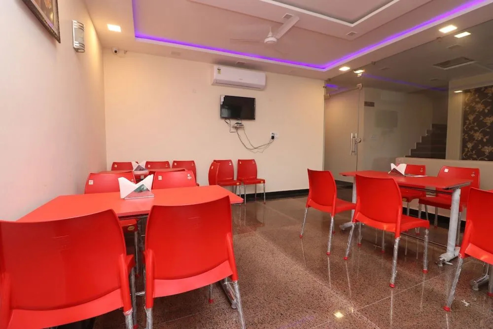 Collection O 28238 HOTEL CLASSIC HERITAGE