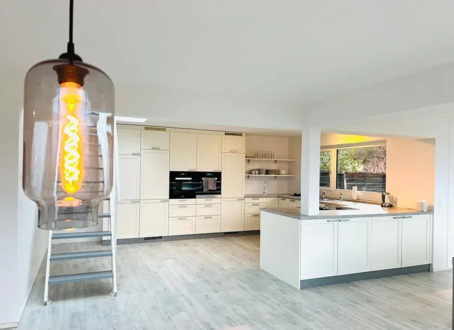 Big House for 10 People