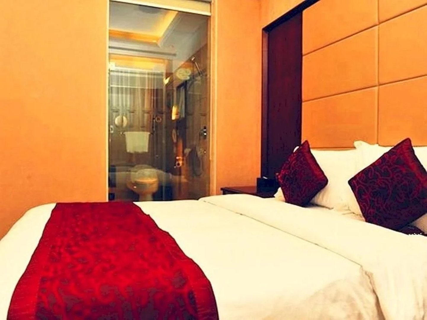 Western Coast Garden Hotel