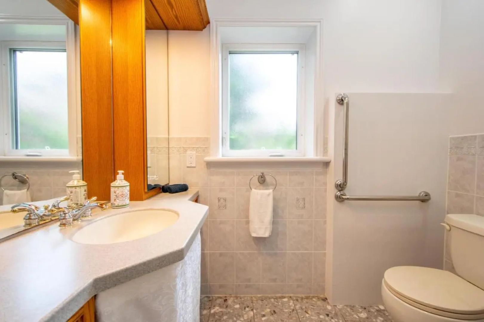 Worthington Place Ocean Side