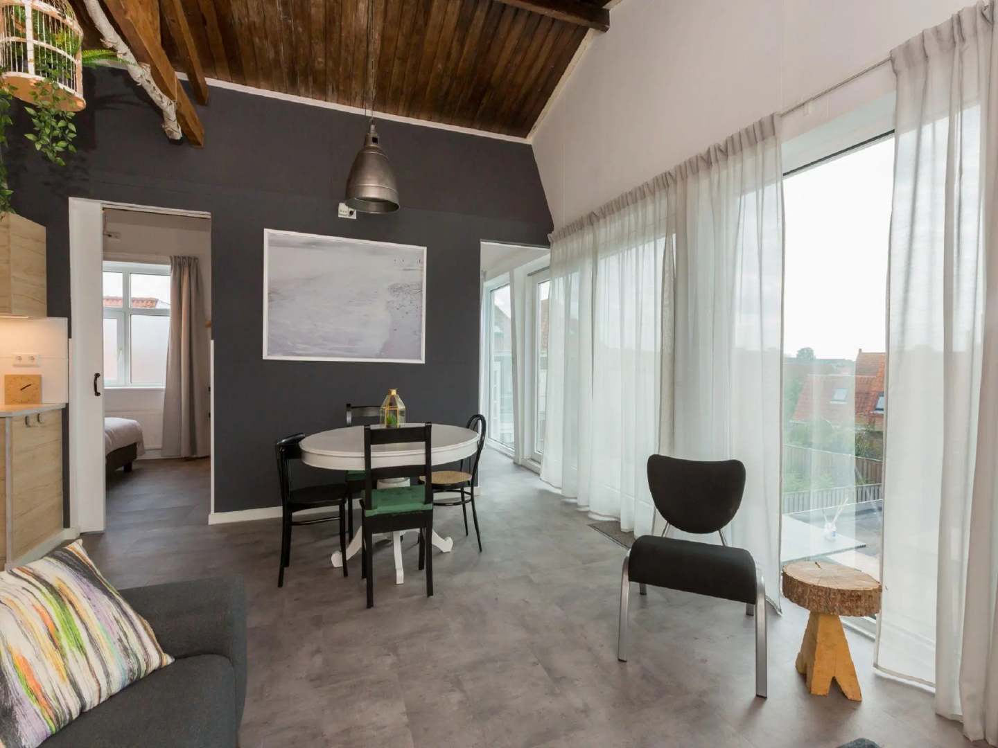 Lovely, Modern, 4-person Apartment in the Heart of Koudekerke