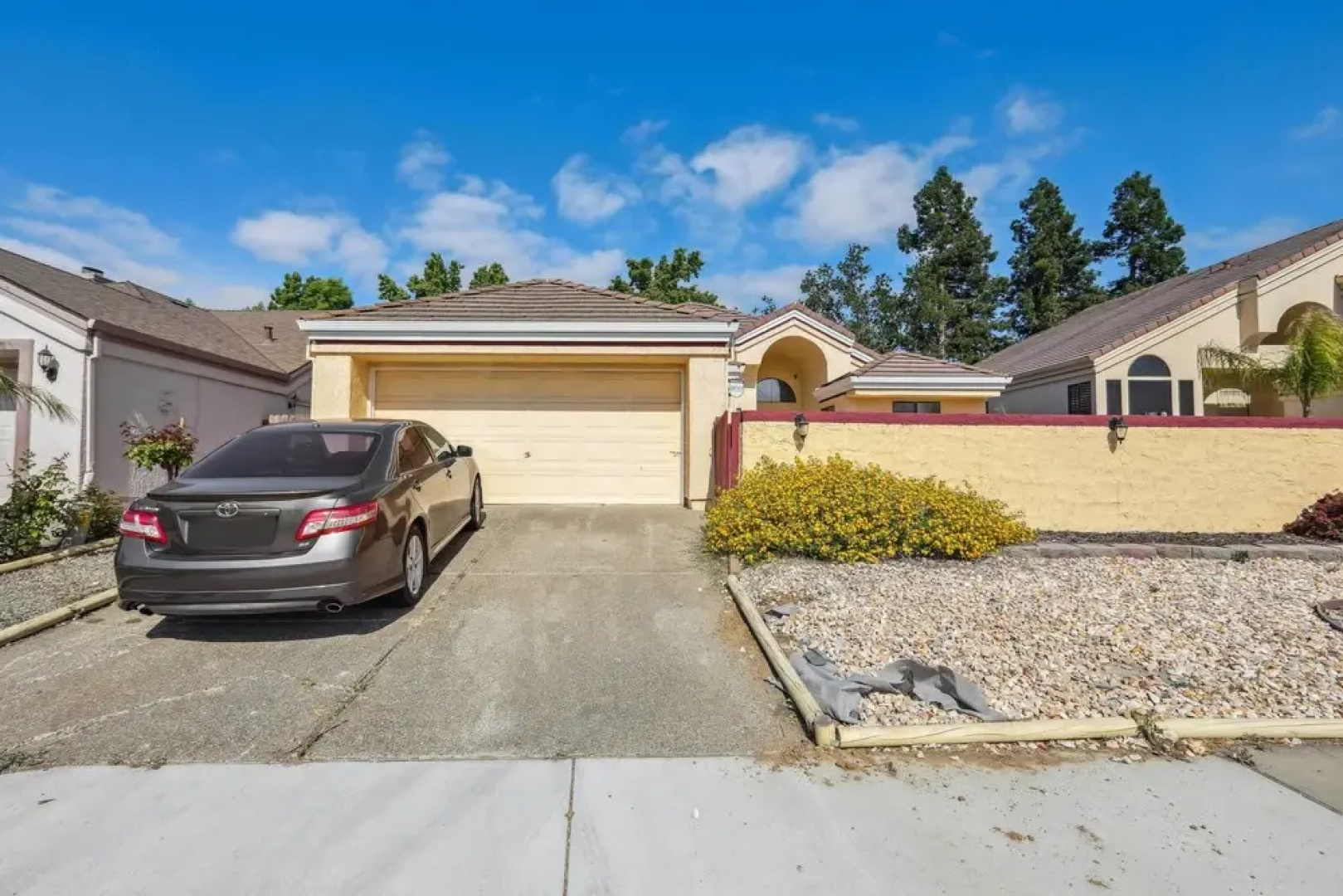 Charming Elk Grove Home - 15 Mi to Sacramento!