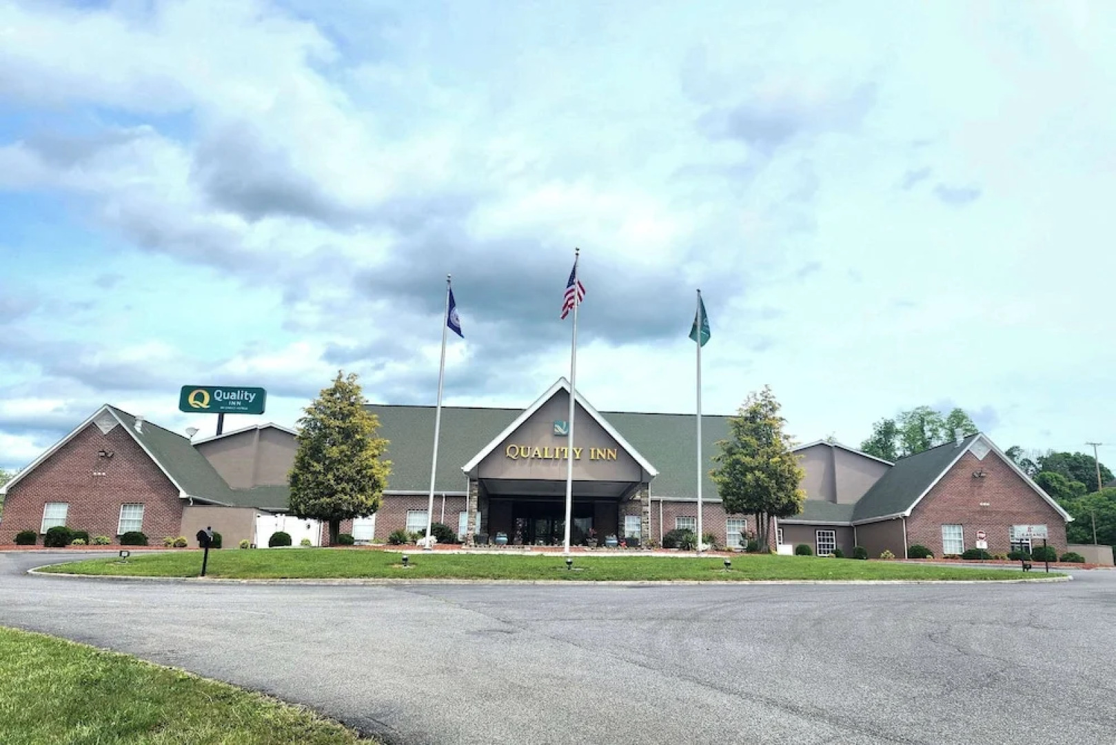 Quality Inn Dublin I-81