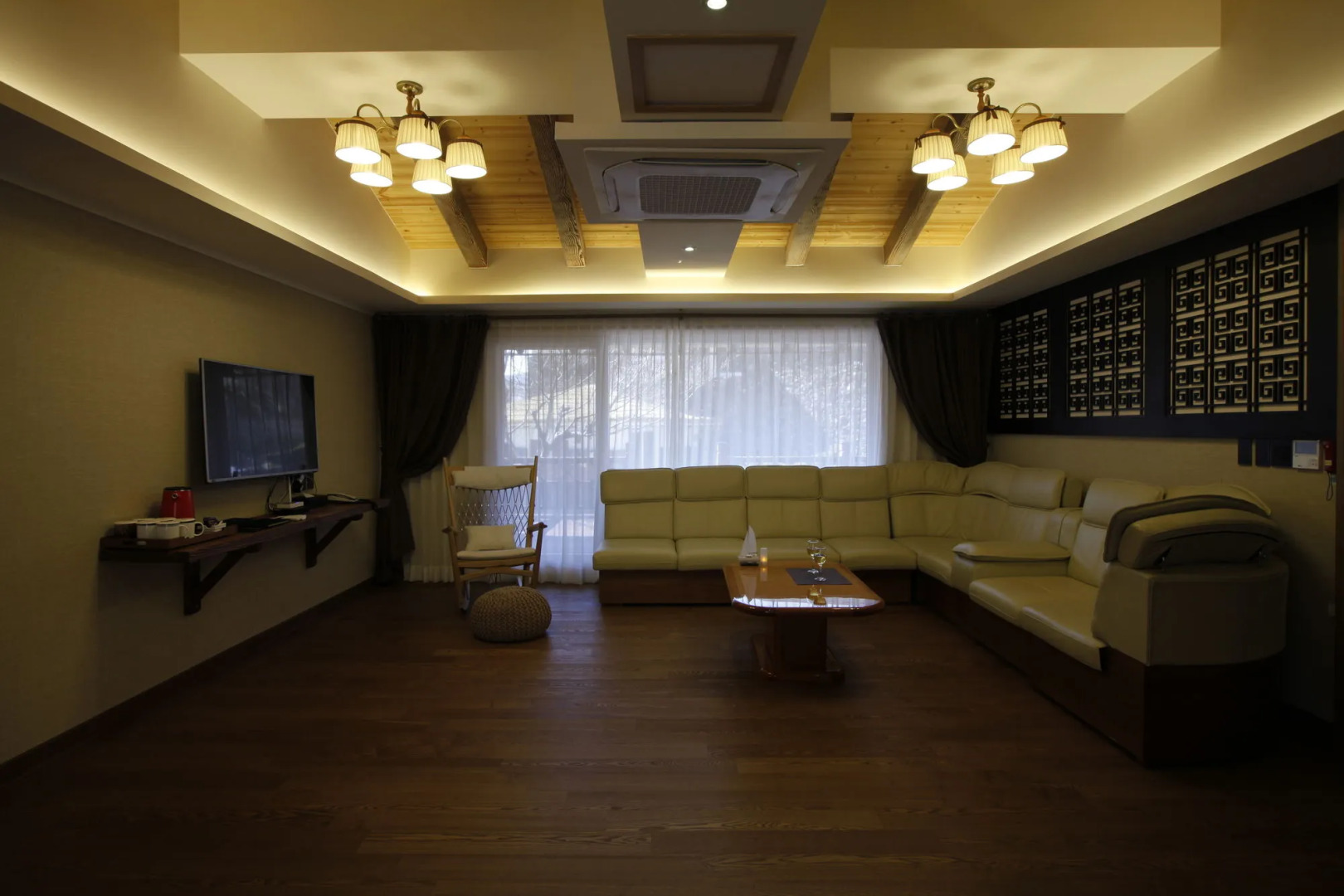 Hansan Marina Hotel & Resort