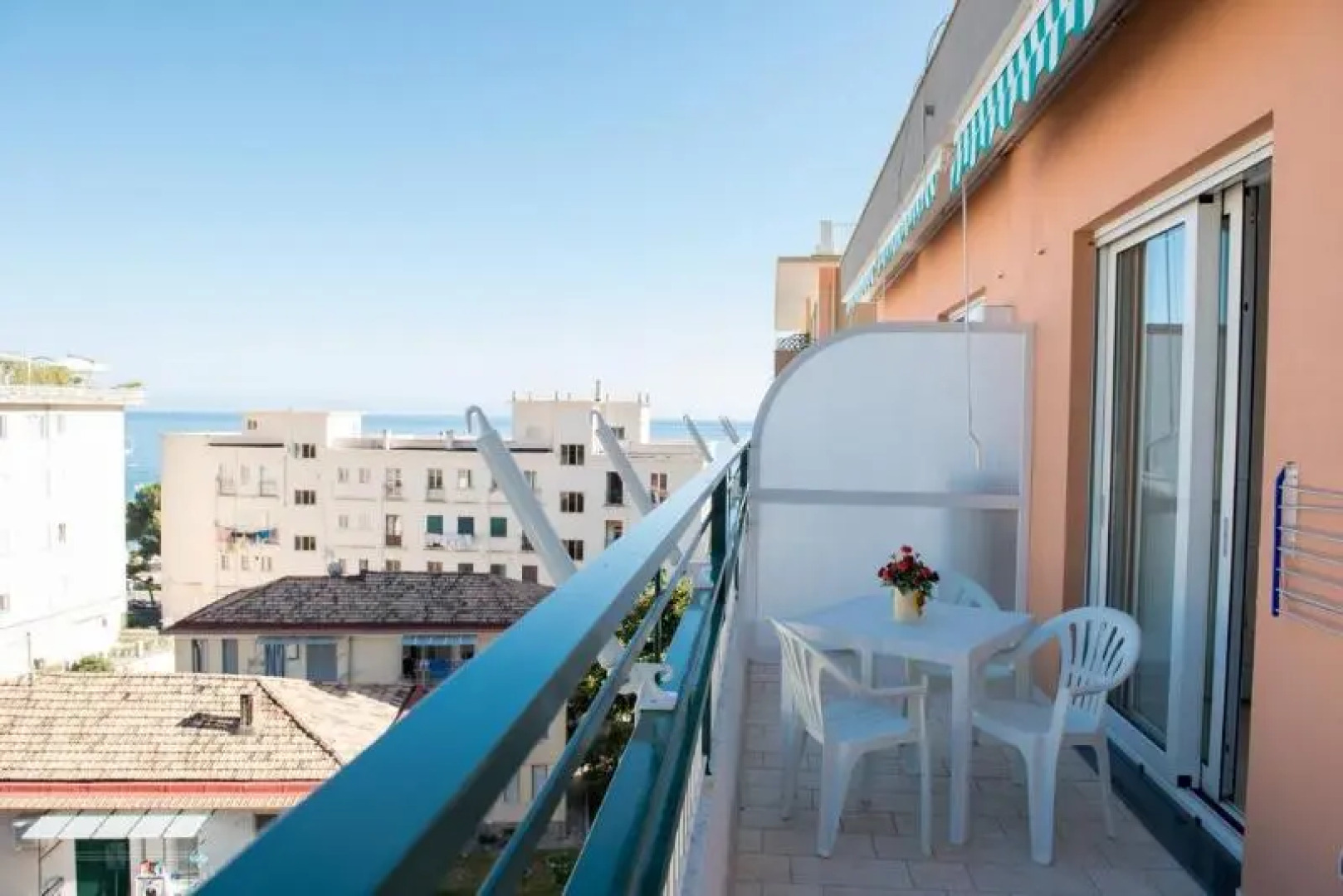 Santa Tecla Apartments