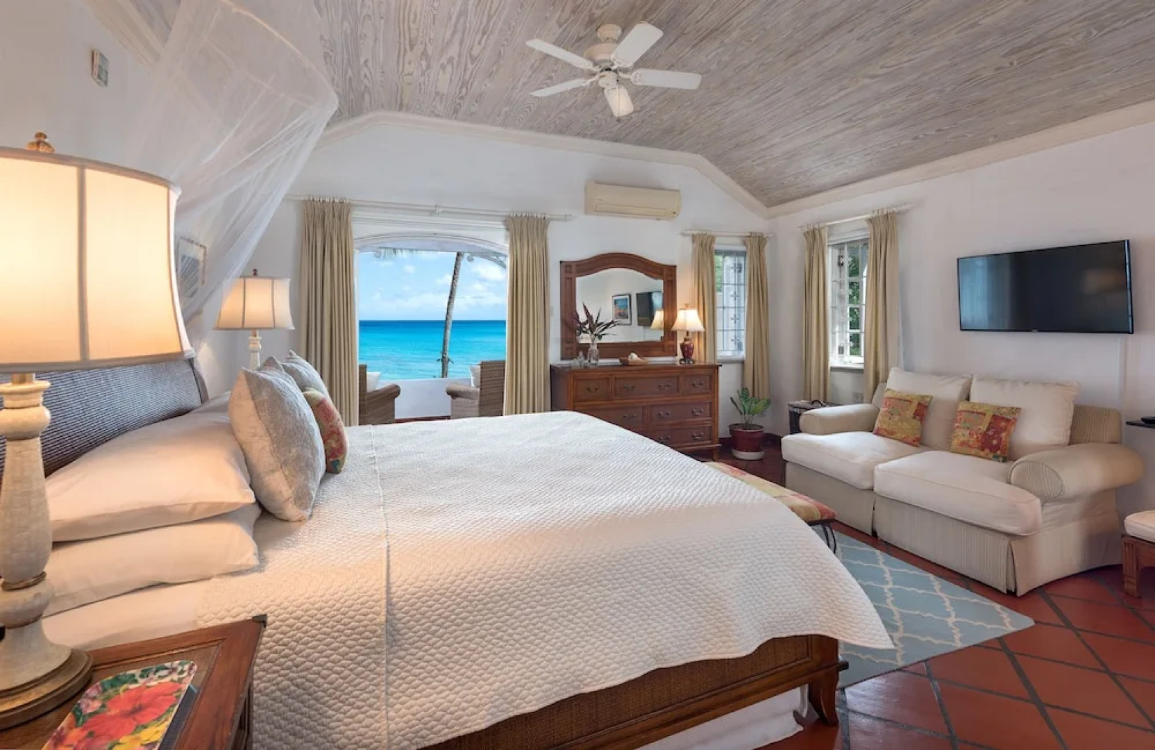 Emerald Beach 5 Aspicia by Altman