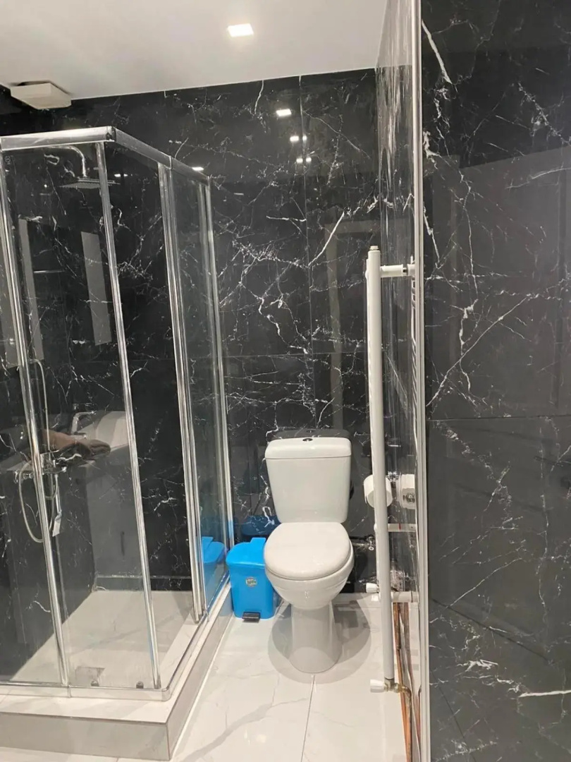 luxury apartment 11' from Athens center