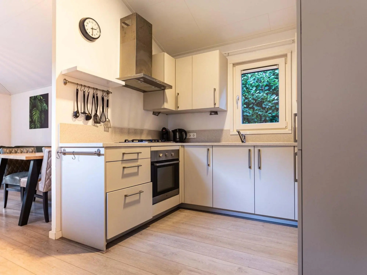 Comfortable chalet with outdoor sauna, near De Veluwe