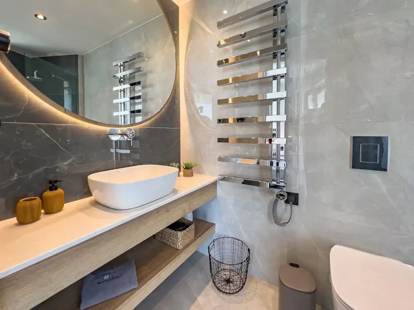 Bella Casa - Newly Built Designer Villa