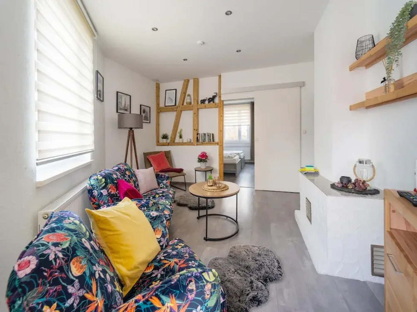 Retreat With Forest Views