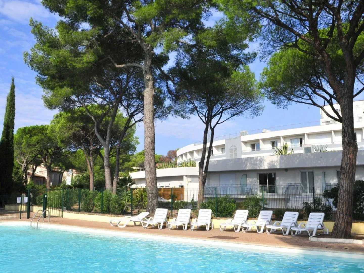 Comfort Aparthotel Frejus La Tour De Mare