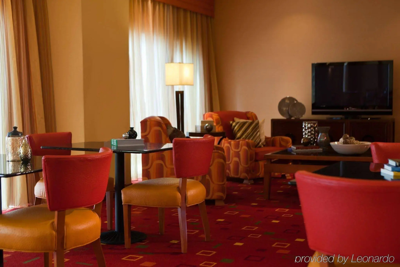 Renaissance® Phoenix Glendale Hotel & Conference Center