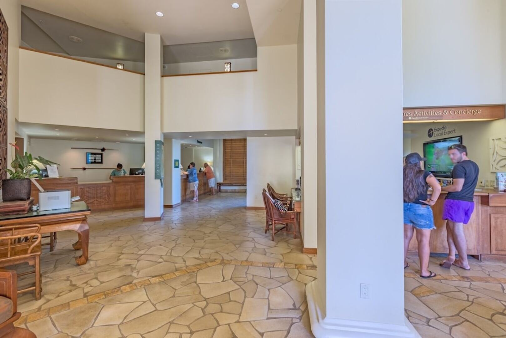 Kaanapali Shores Studio 742 Studio Bedroom Condo by RedAwning