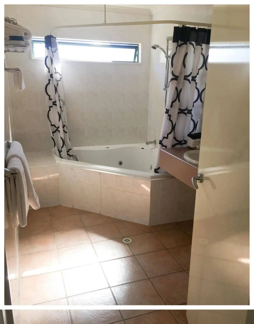 Deco City Motor Lodge