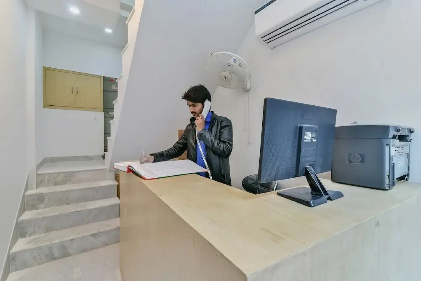 Vaccinated Staff- OYO 28237 Hotel Bramhaputra