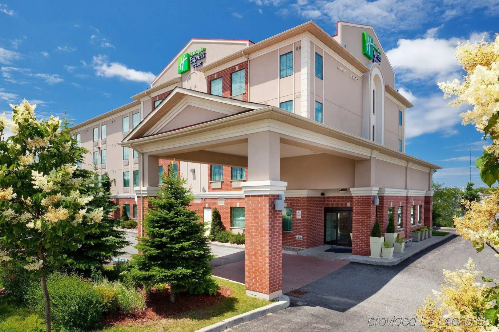 Holiday Inn Express Hotel & Suites Barrie by IHG