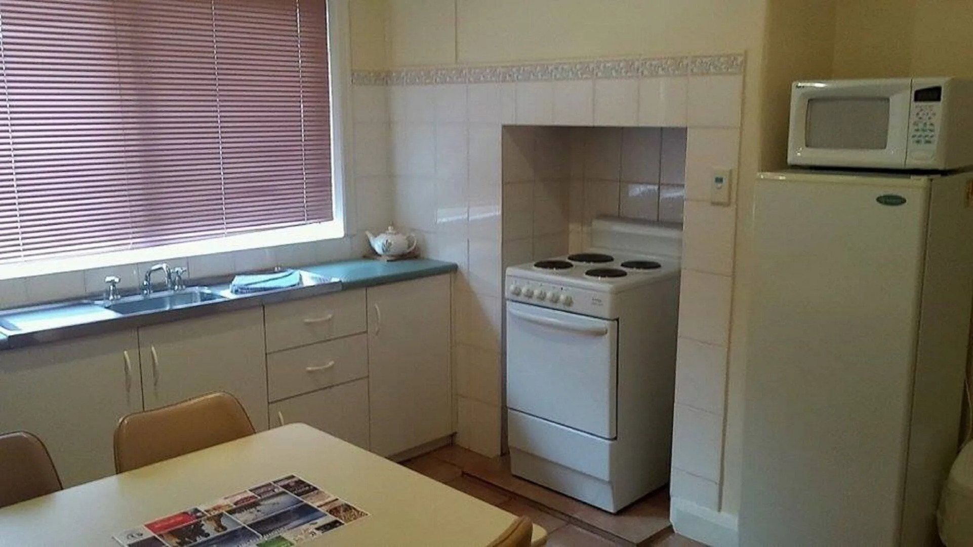 Albany Holiday Units