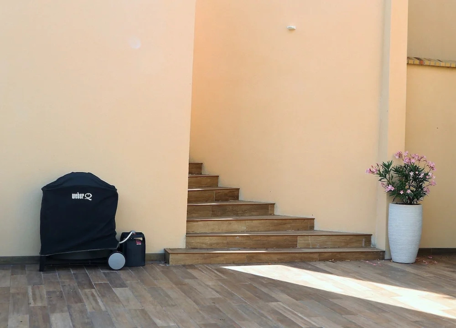 Maison avec piscine intérieure