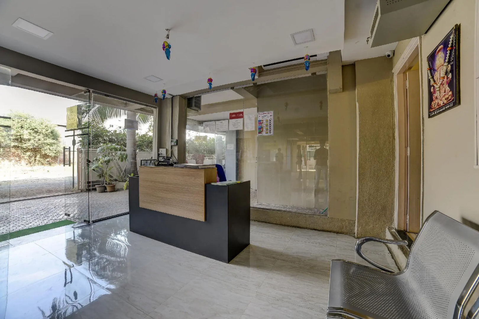 OYO Flagship 15538 Dange Chowk