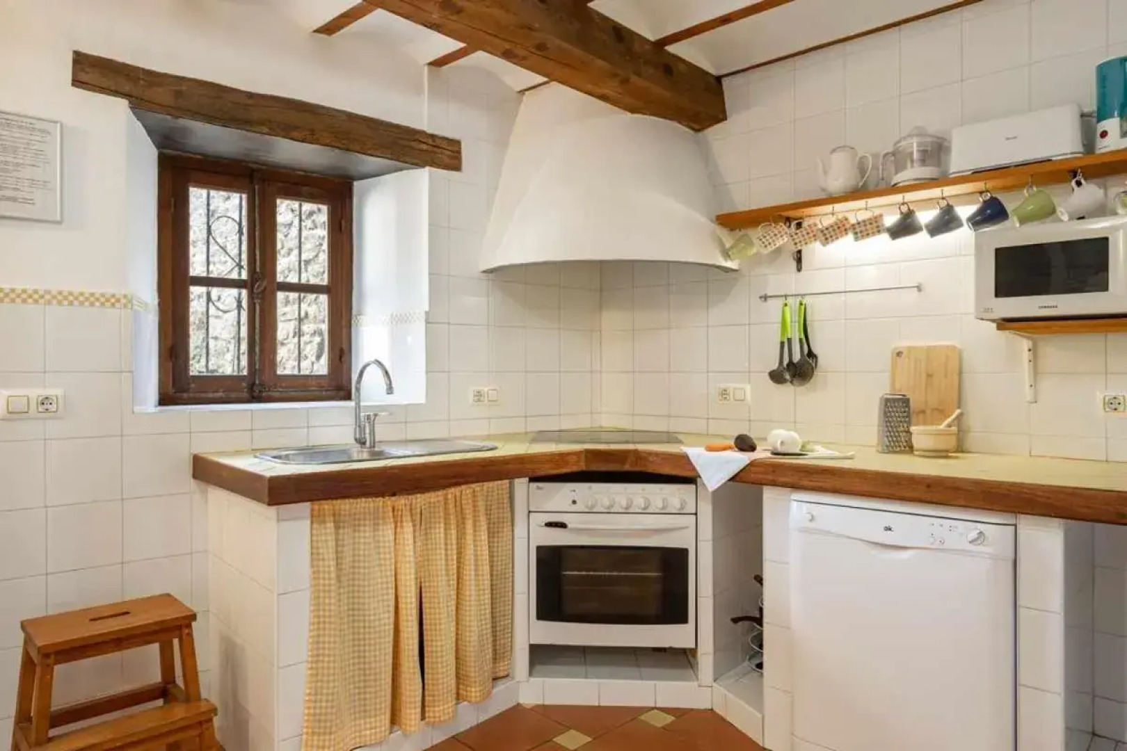 Casa con jardín en Cantabria cerca de la playa El porton