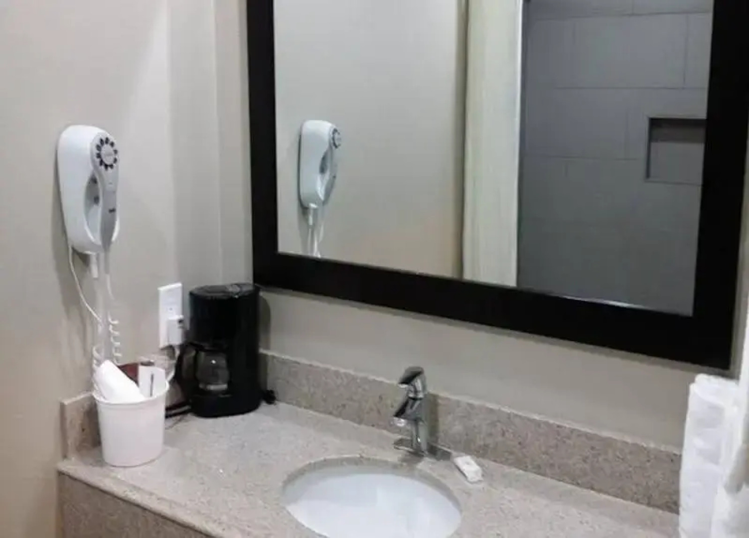 Super 8 Imperial Beach