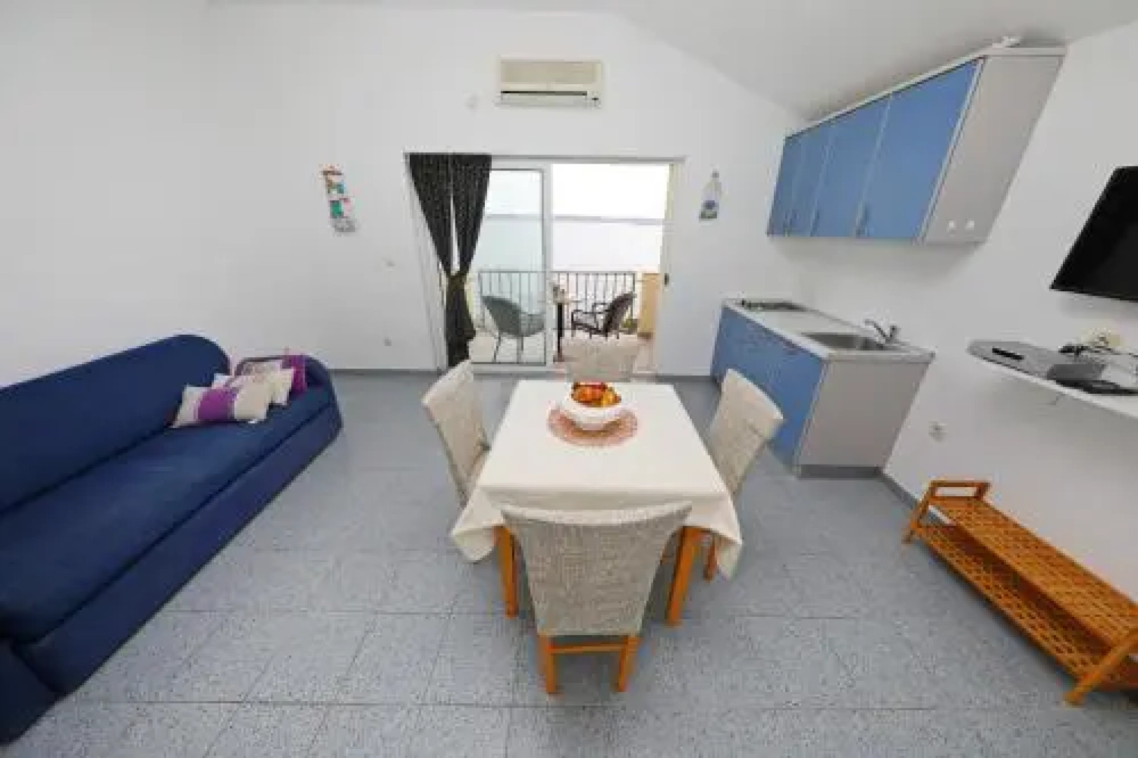 Apartments Mitrović