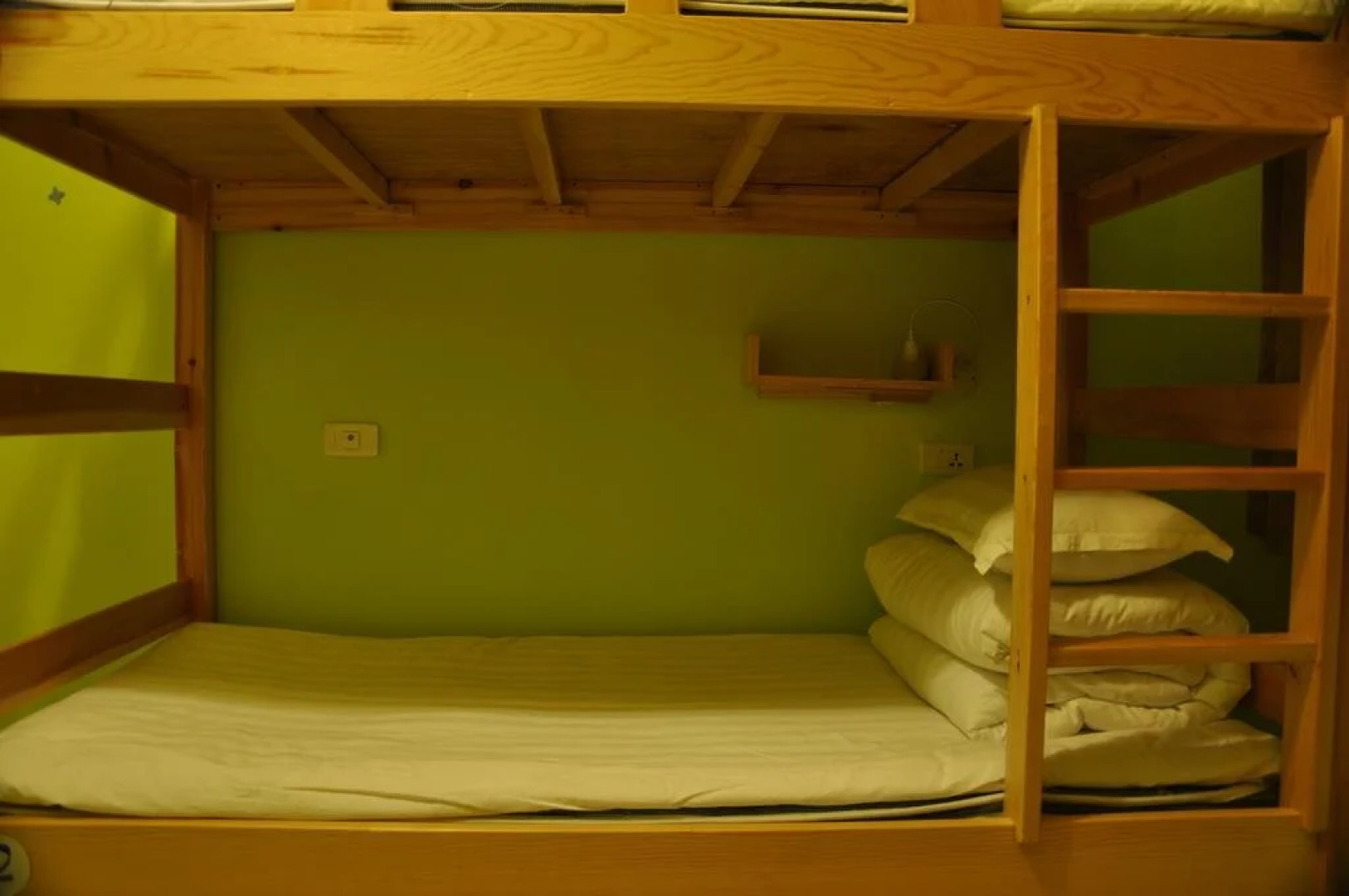 Huashan Hua Yi International Youth Hostel