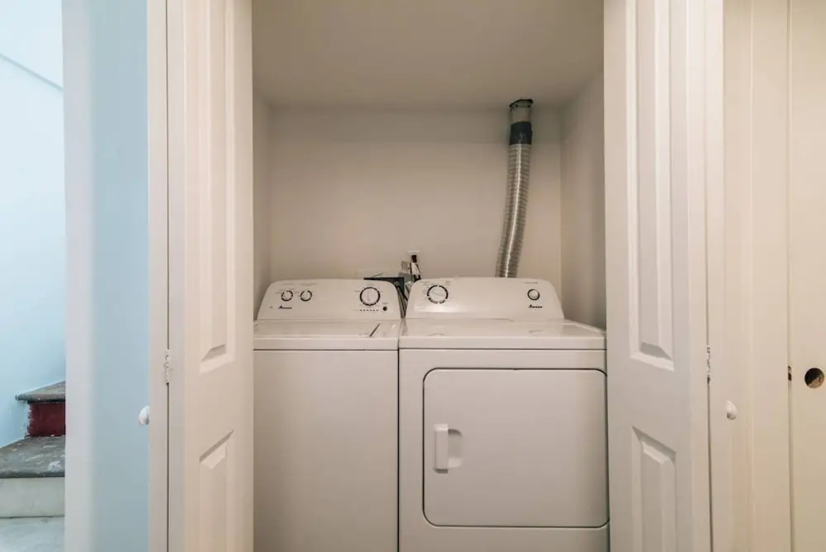 MiCasaZ South NJ- 4 BR near Philly