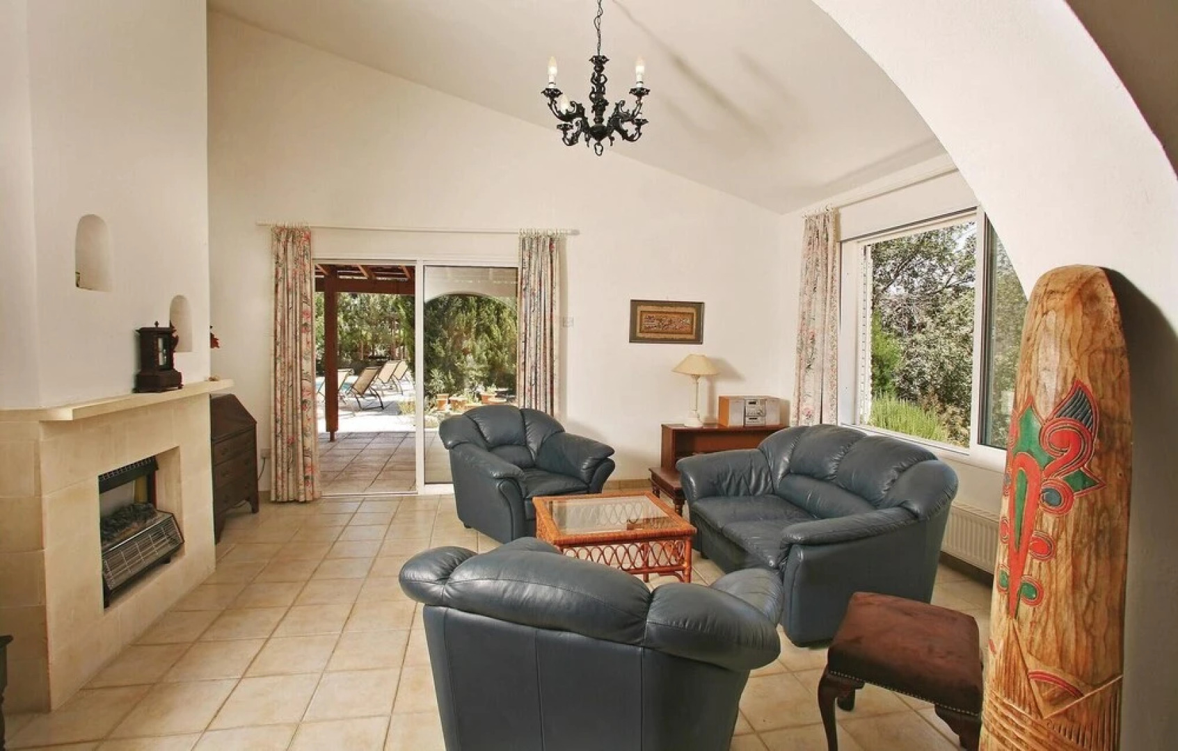 Beautiful Home in Miliou Paphos With 2 Bedrooms, Outdoor Swimming Pool and Swimming Pool