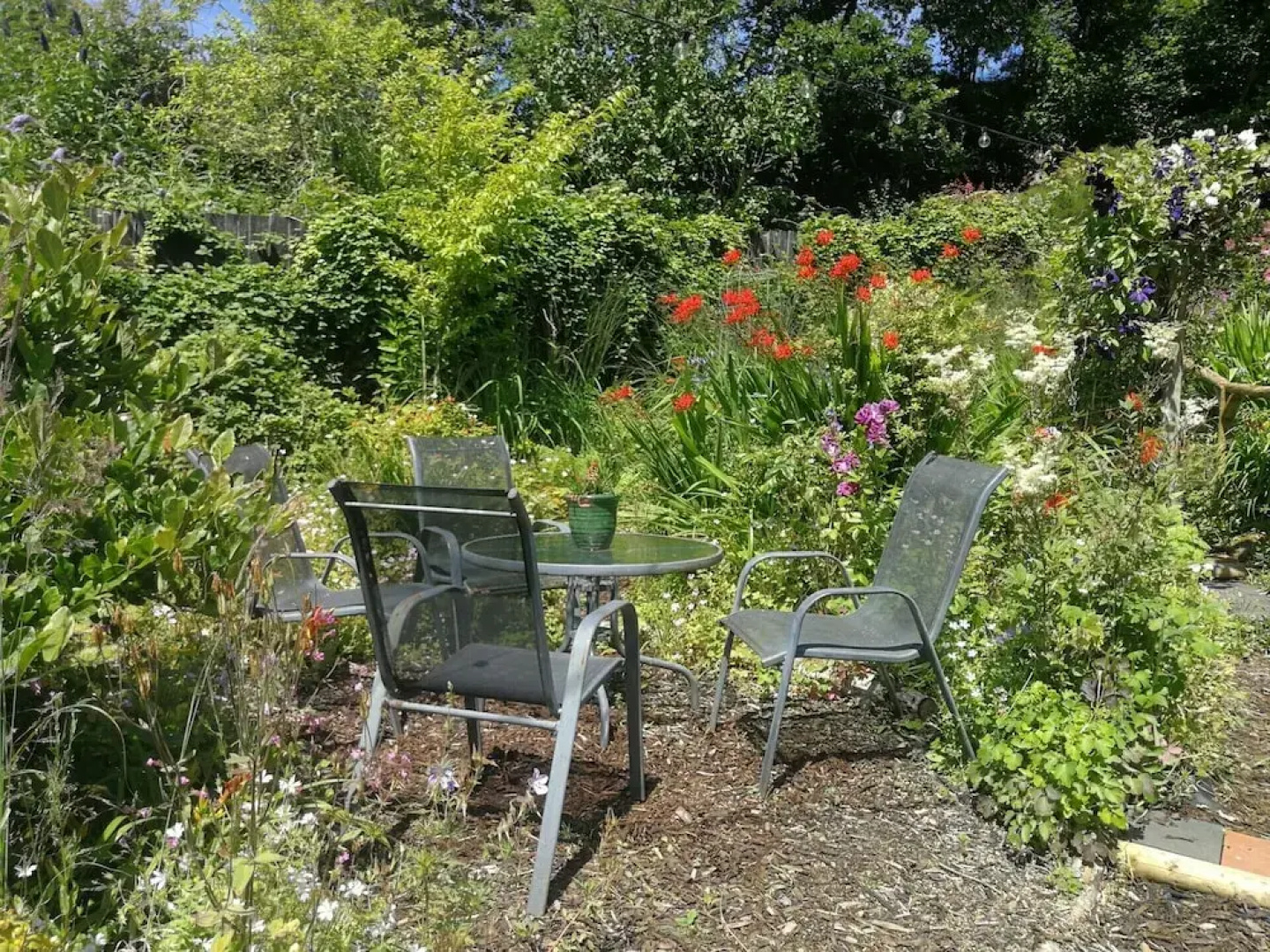 Yr  Hen Farcdy Bed & Breakfast
