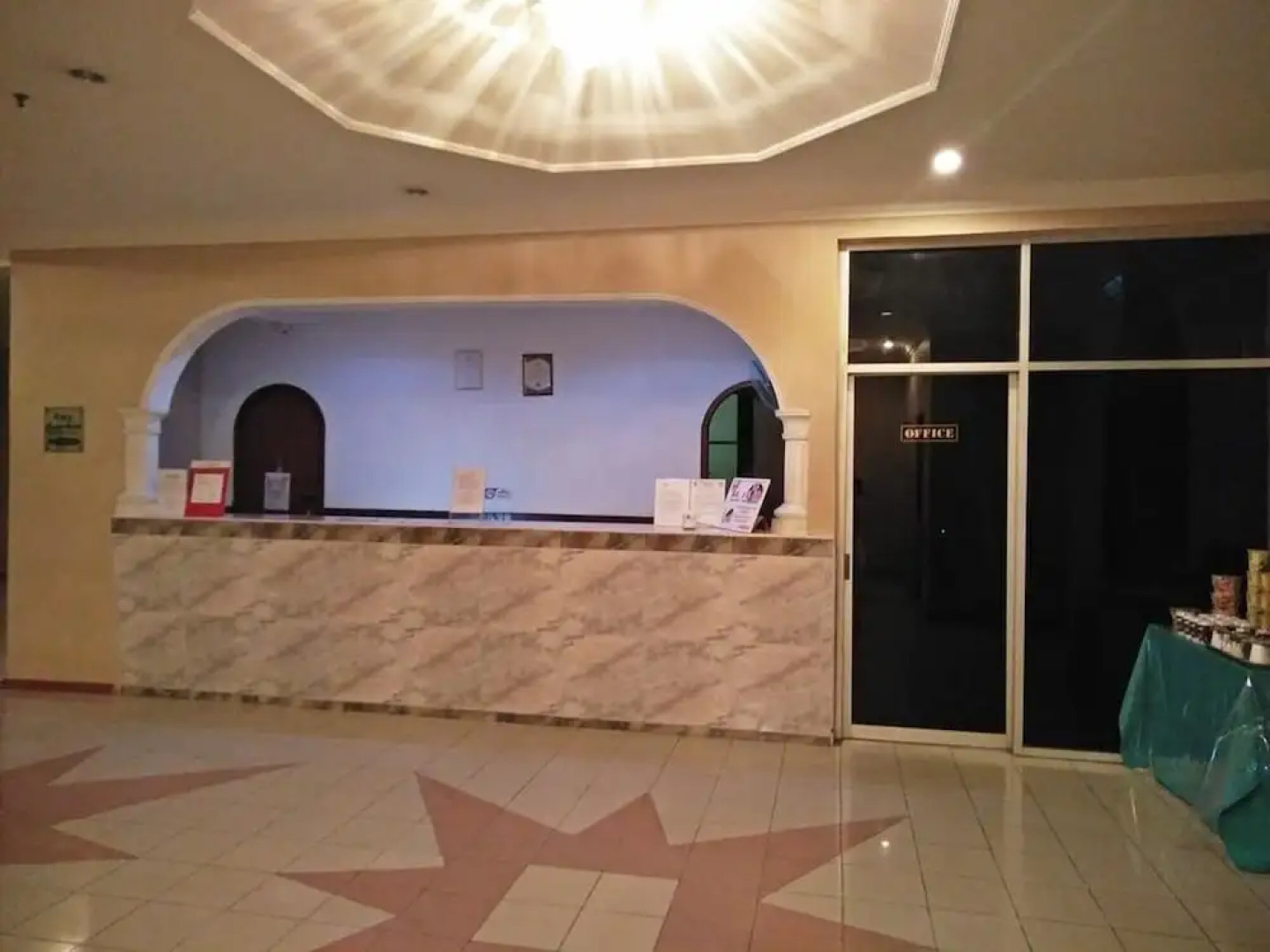 Golden Palms Hotel