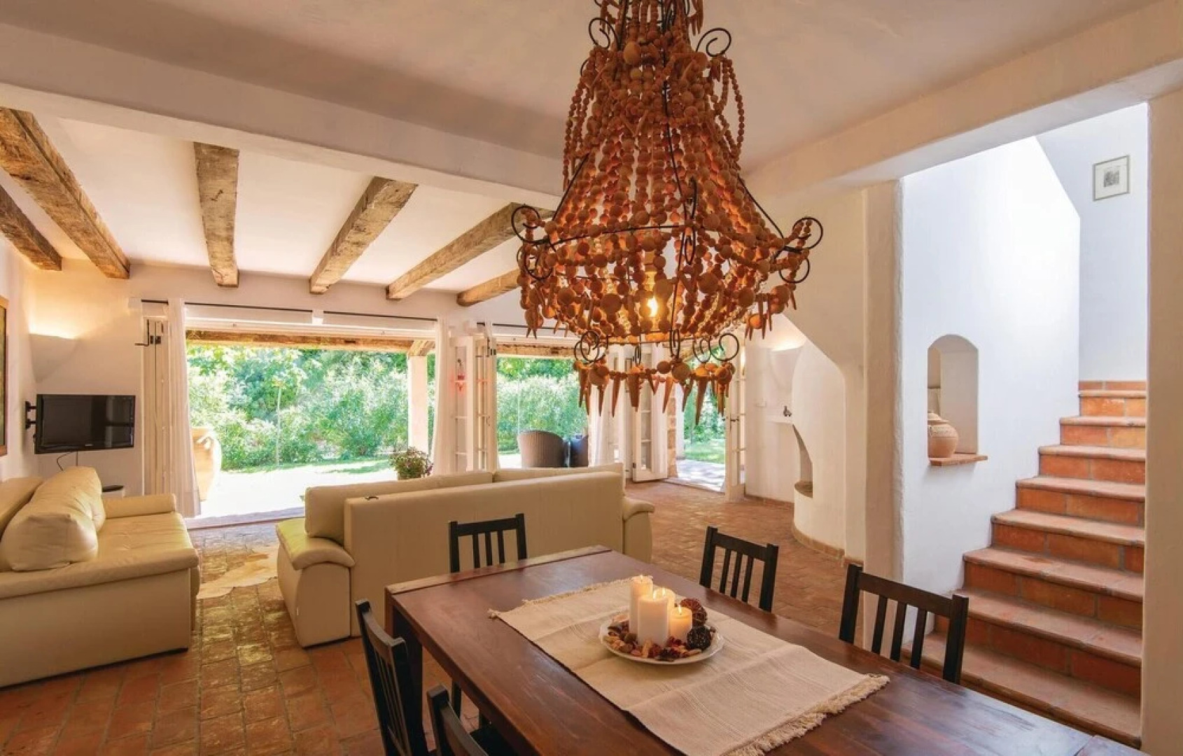 Amazing Home in Trstenik with Hot Tub, WiFi & 2 Bedrooms