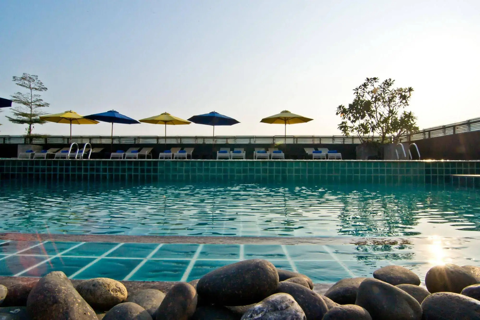 Rashmis Plaza Hotel Vientiane
