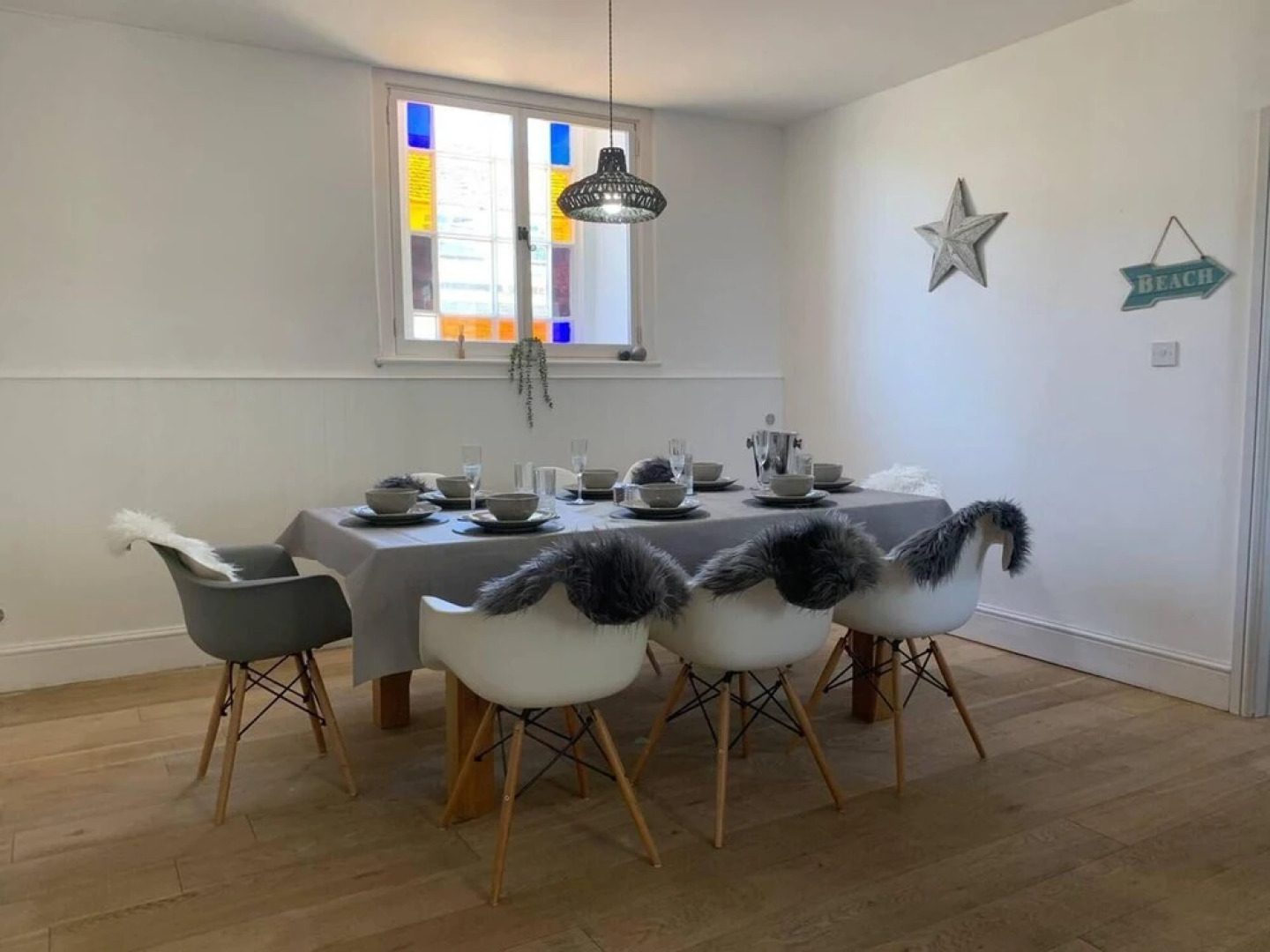 The Chapel 3 Minute Drive to Saundersfoot, Wales