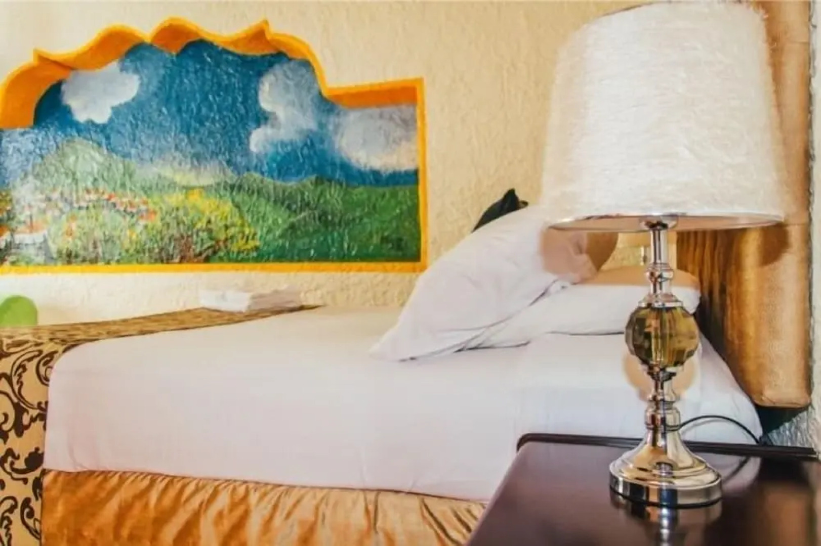 Real Colonial La Casa