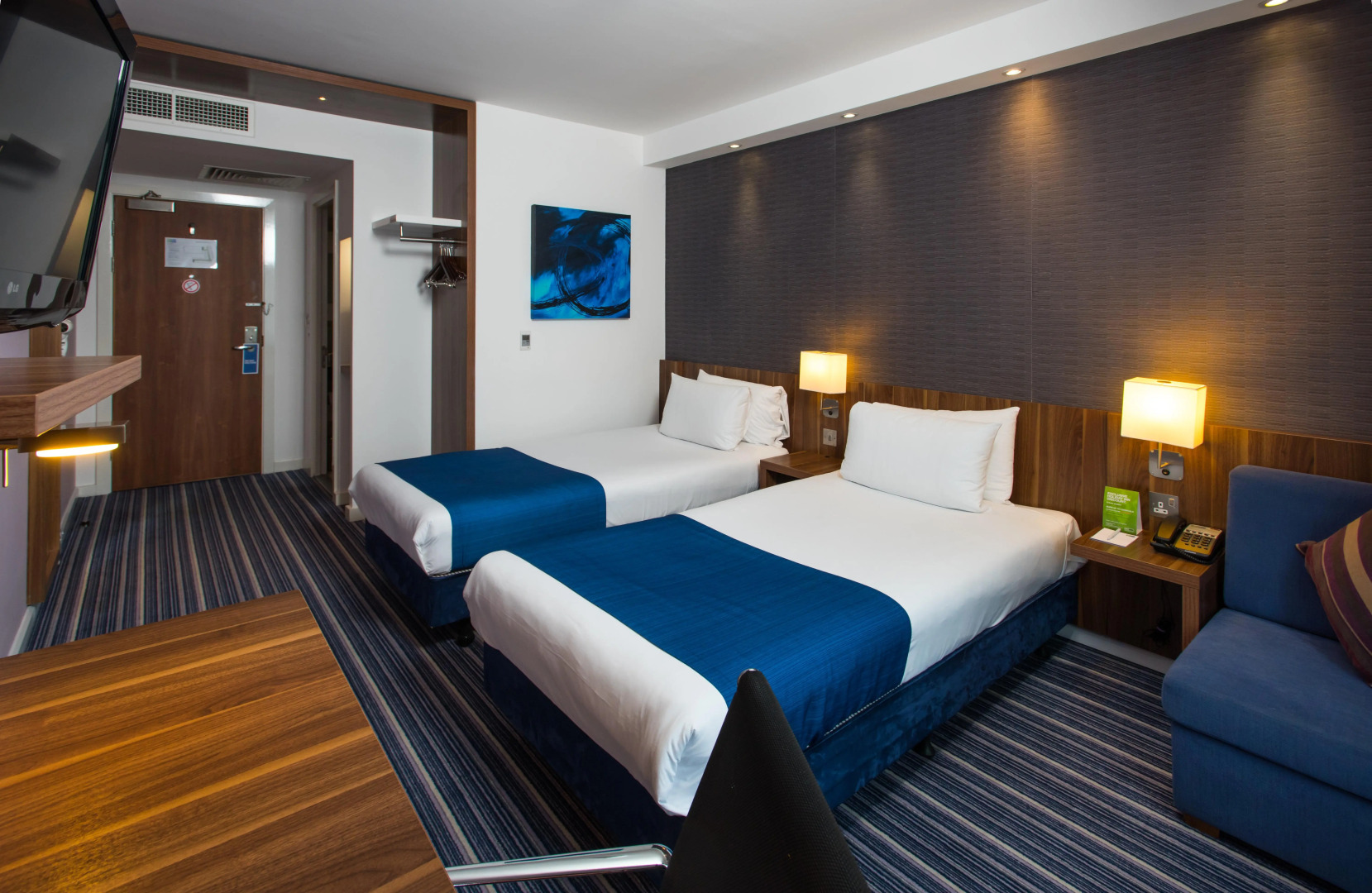 Holiday Inn Express London - Wimbledon South by IHG