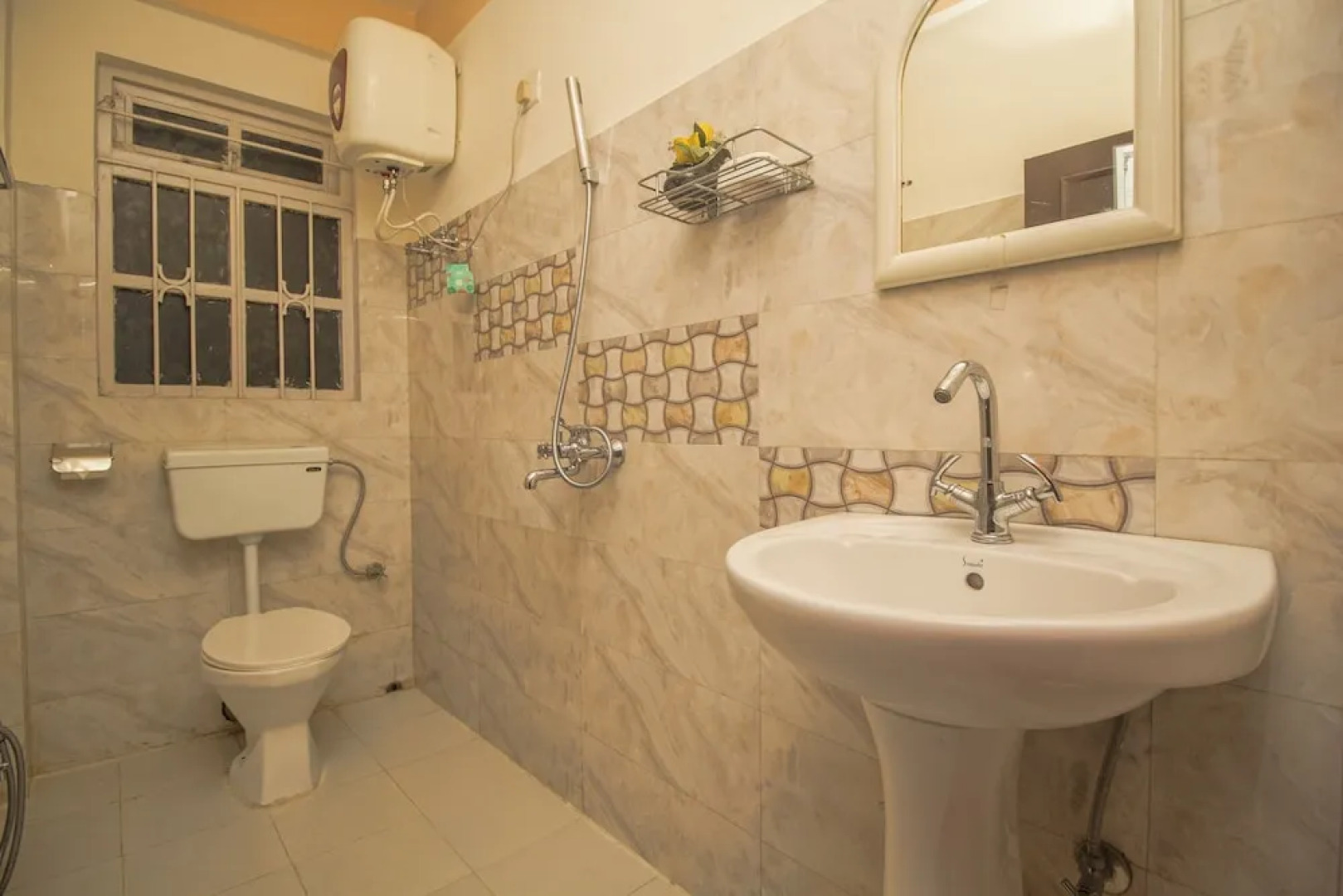 Hotel Green View Neelgiri By OYO Rooms