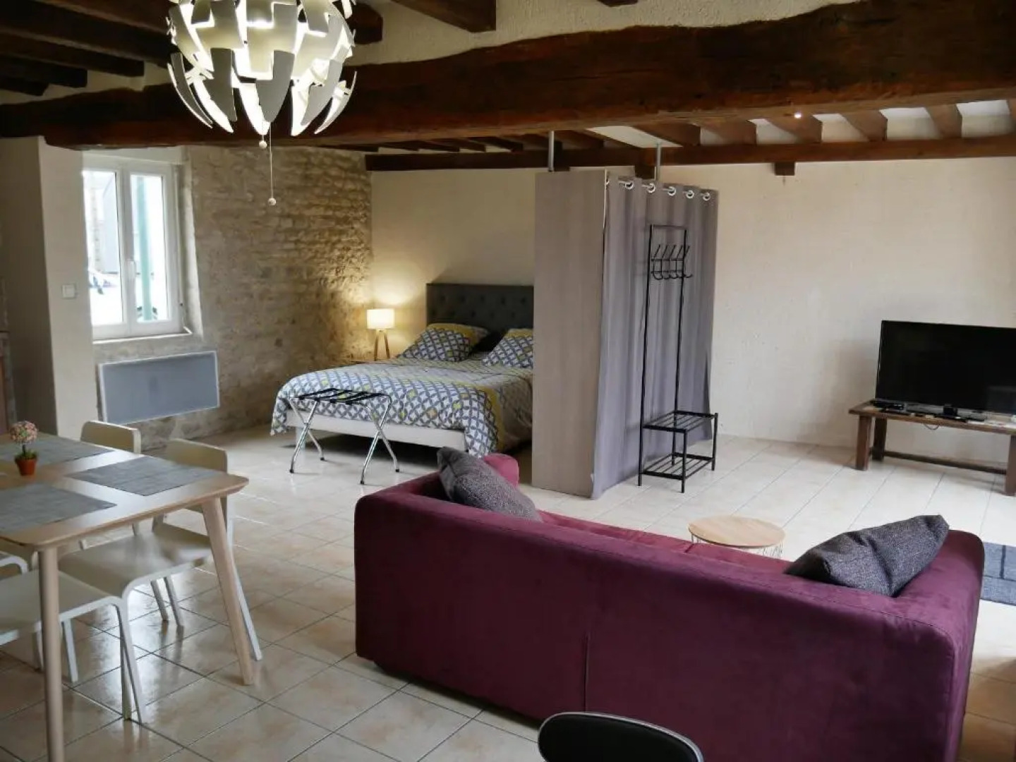 Gîte La Chapelle-Onzerain, 2 pièces, 2 personnes - FR-1-590-152