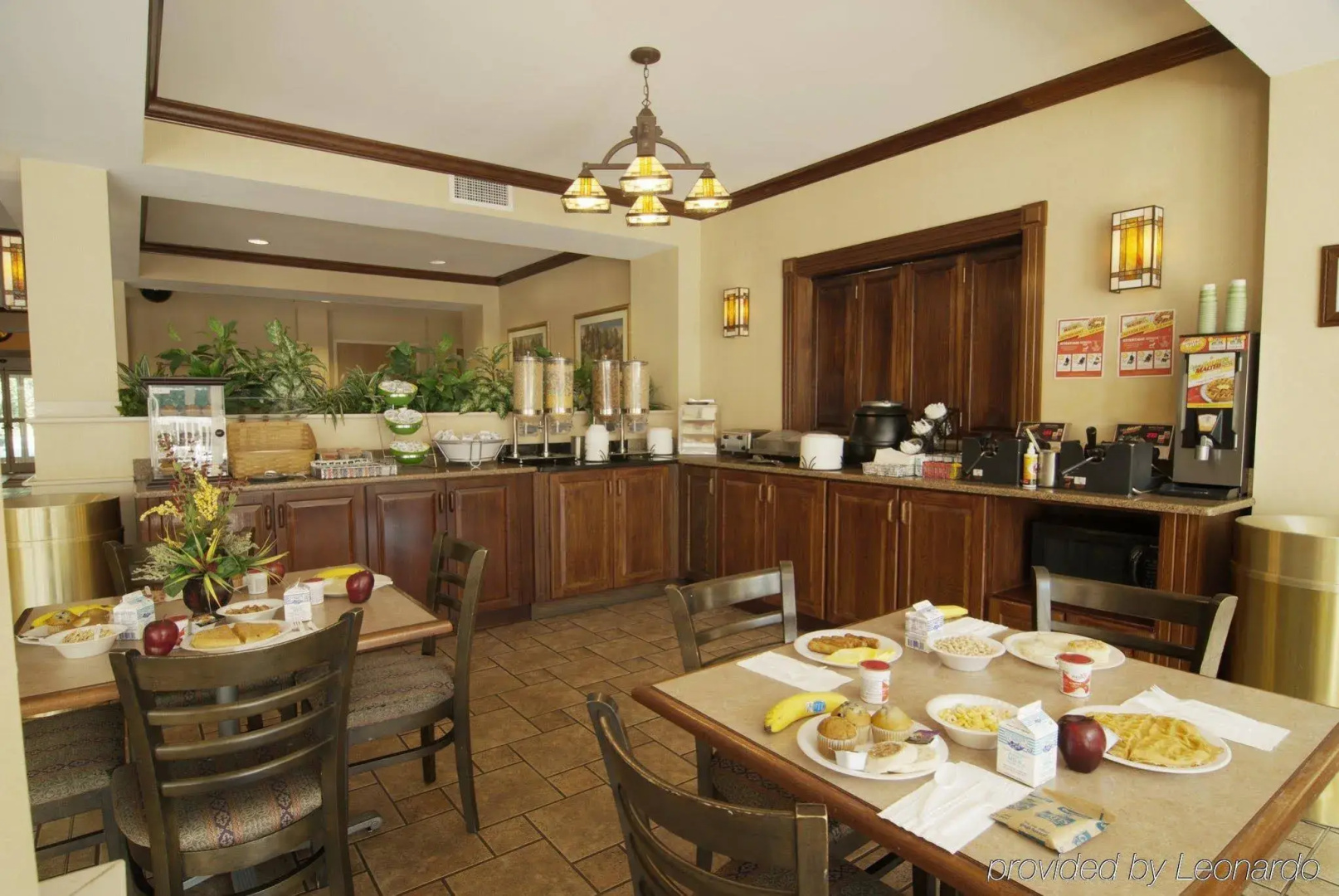 Best Western Plus River Escape Inn & Suites
