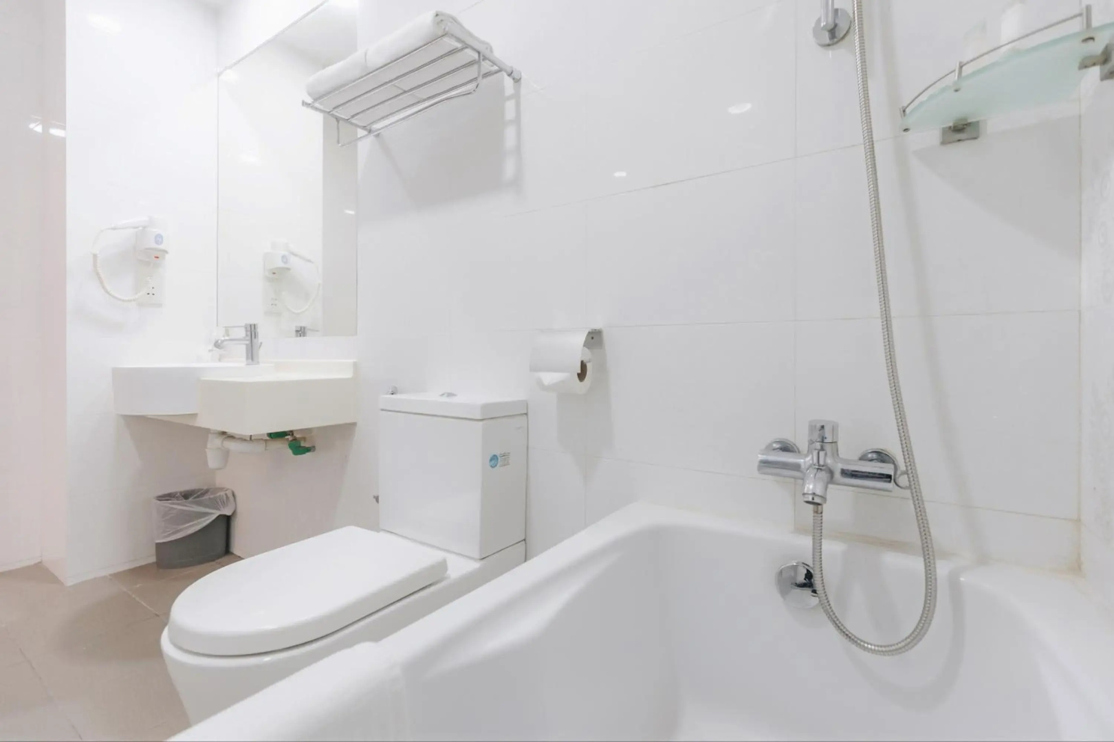Santa Grand Hotel East Coast, a NuVe Group Collection