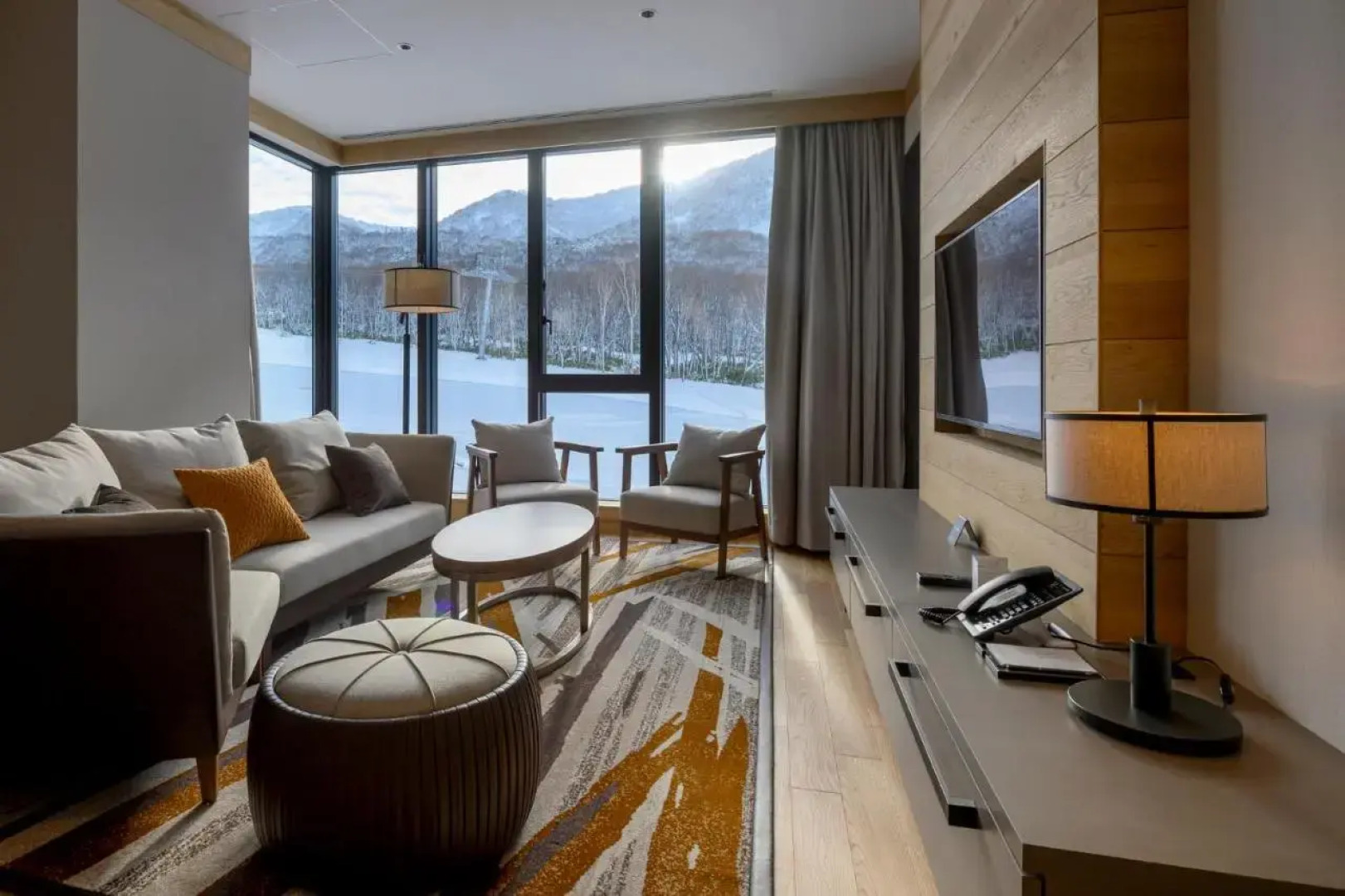 Yu Kiroro, Ski-in Ski-out Luxury Residences