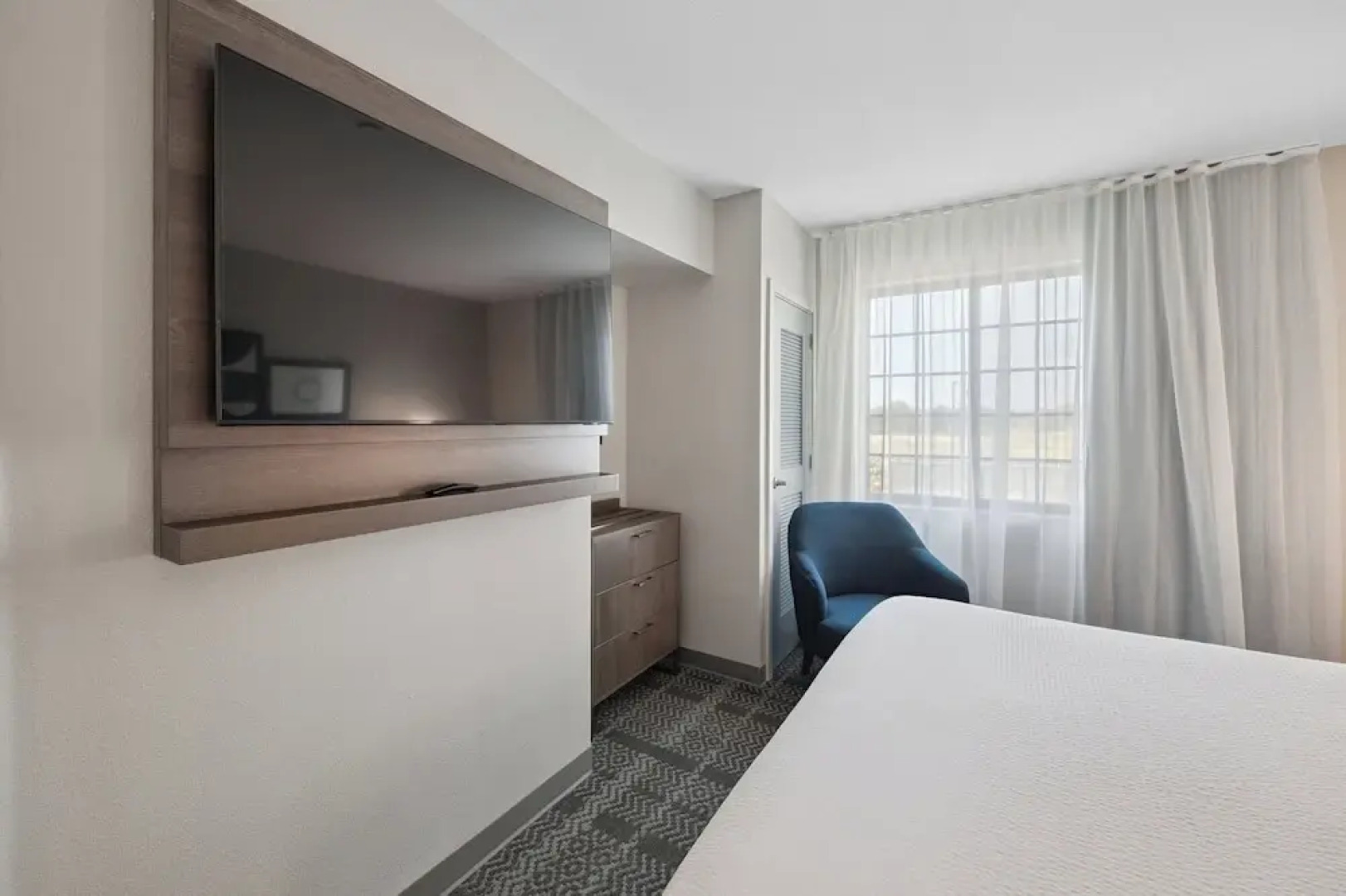 Staybridge Suites Sacramento - Woodland by IHG