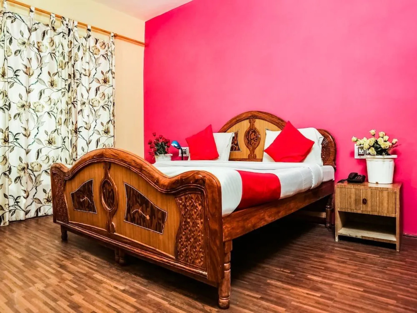 OYO 37004 City Heart Guest House