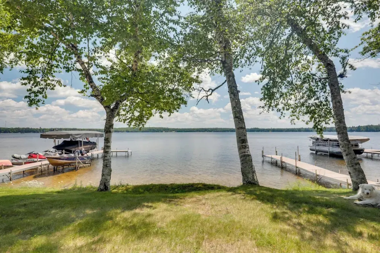 South Twin Lake Cabin w/ Seasonal Dock & Slip!