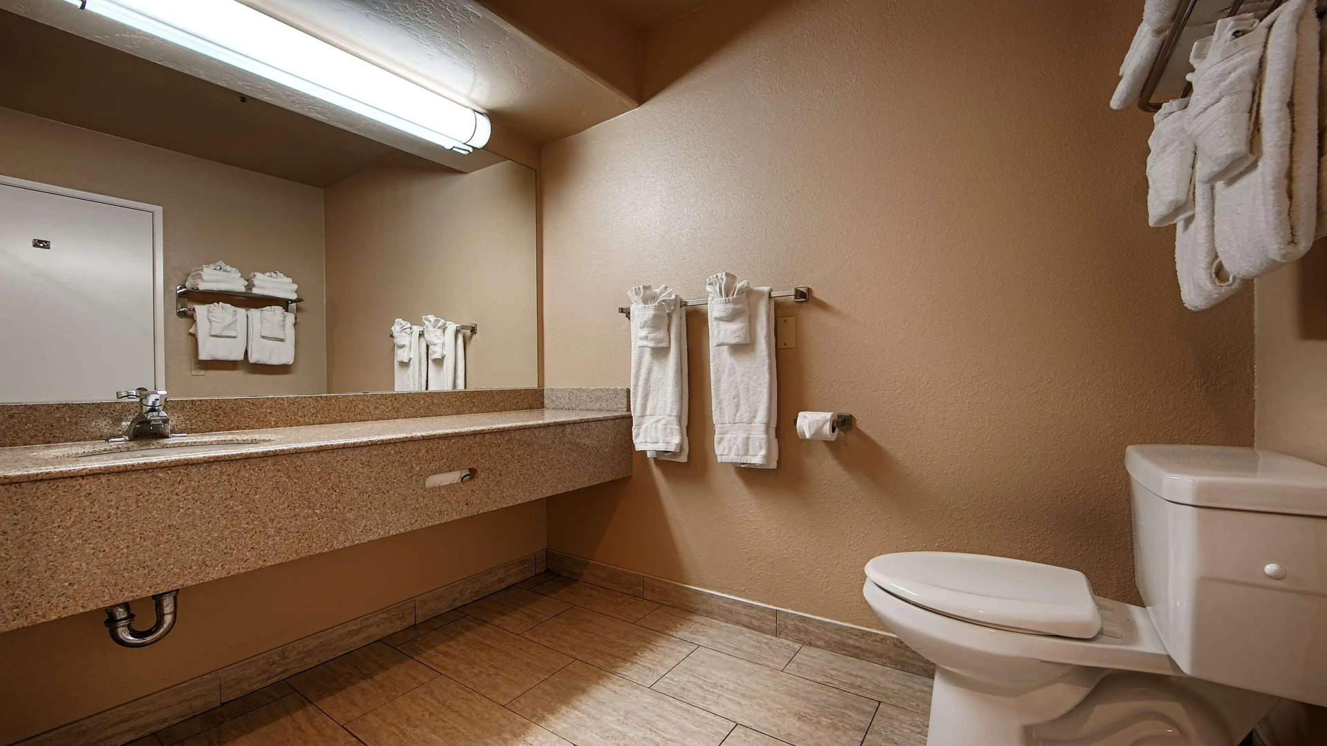 Best Western Escondido Hotel